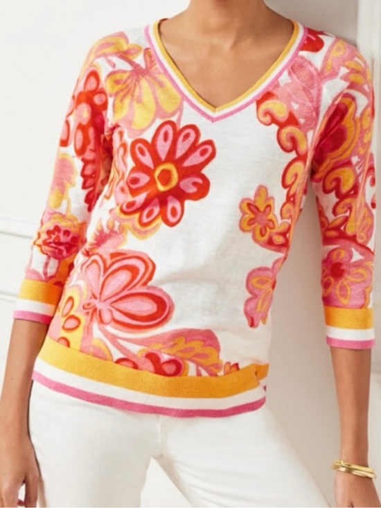 Talbots Sweaters - Talbots Floral V-Neck pullover Sweater